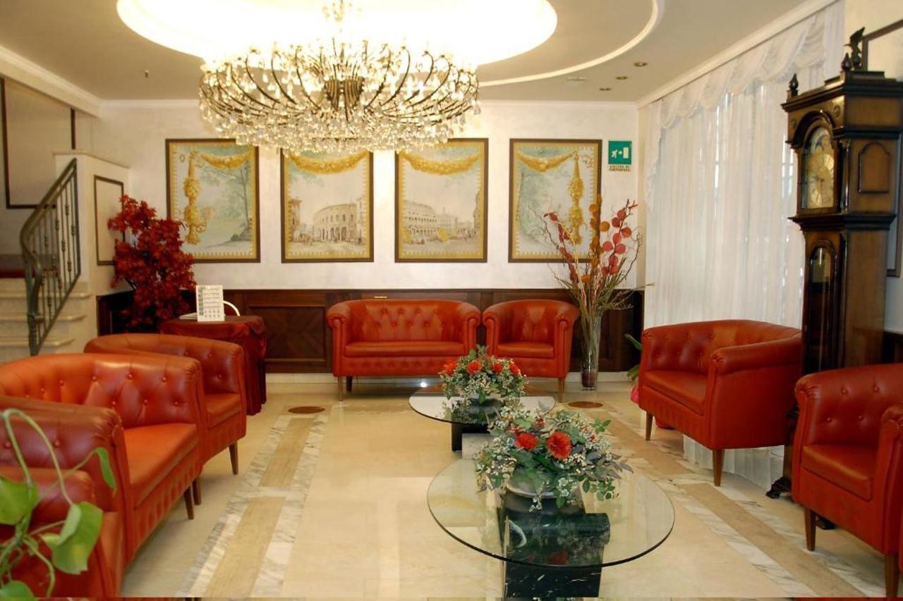 Hotel Donatello Падуя Экстерьер фото